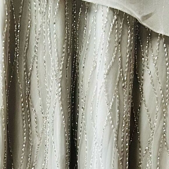 J Kara Women's Beaded Bottom with Sheer Elegant Top Dress Silver Grey Size 8 - Picture 5 of 8
